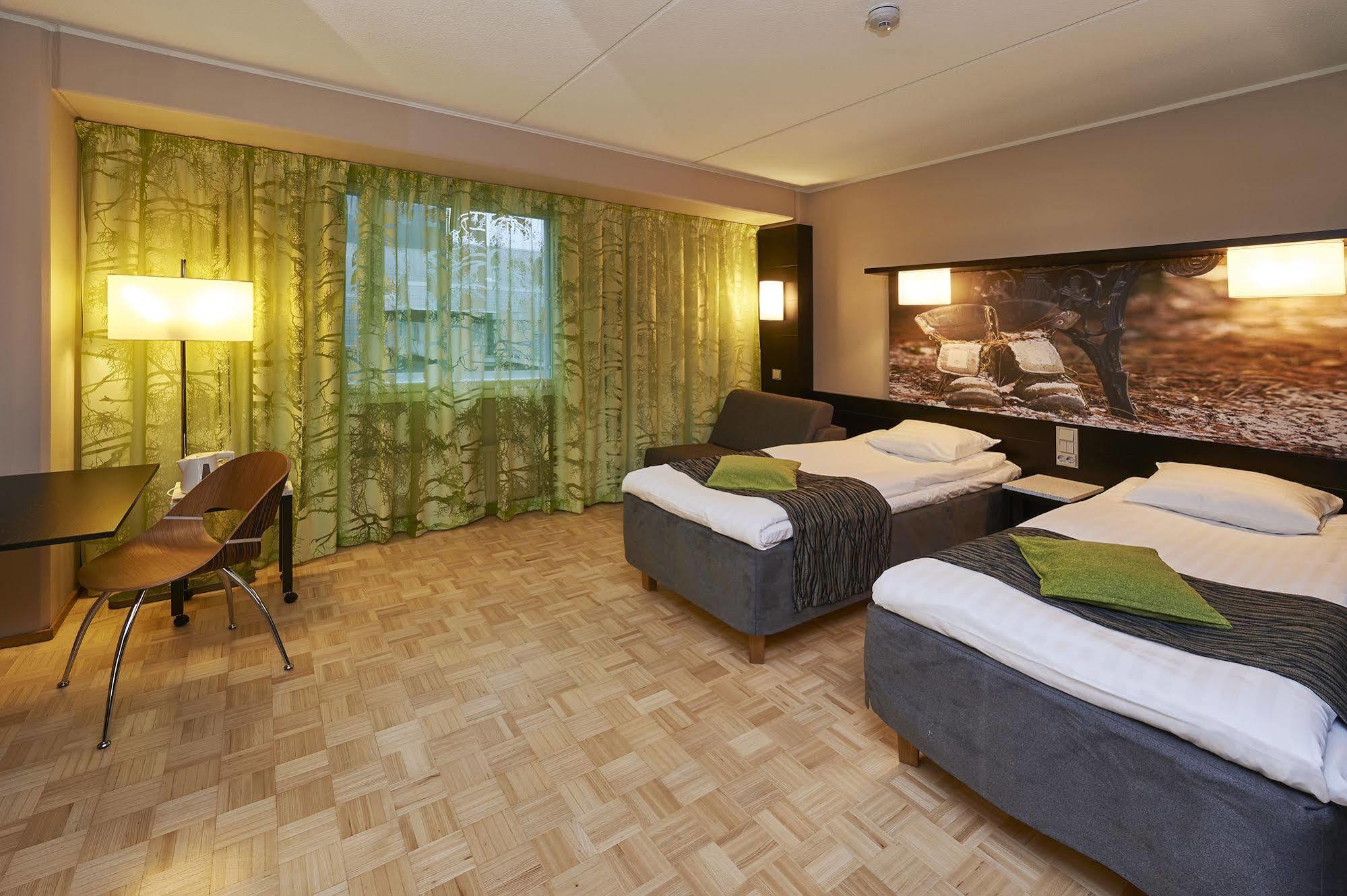 Scandic Haemeenpuisto 4*